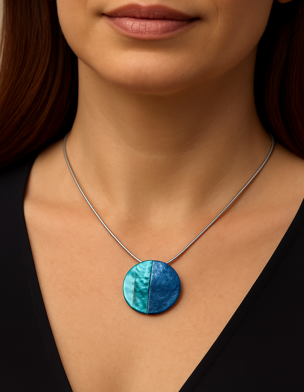 Kette "Rund mit blauen Feldern"
