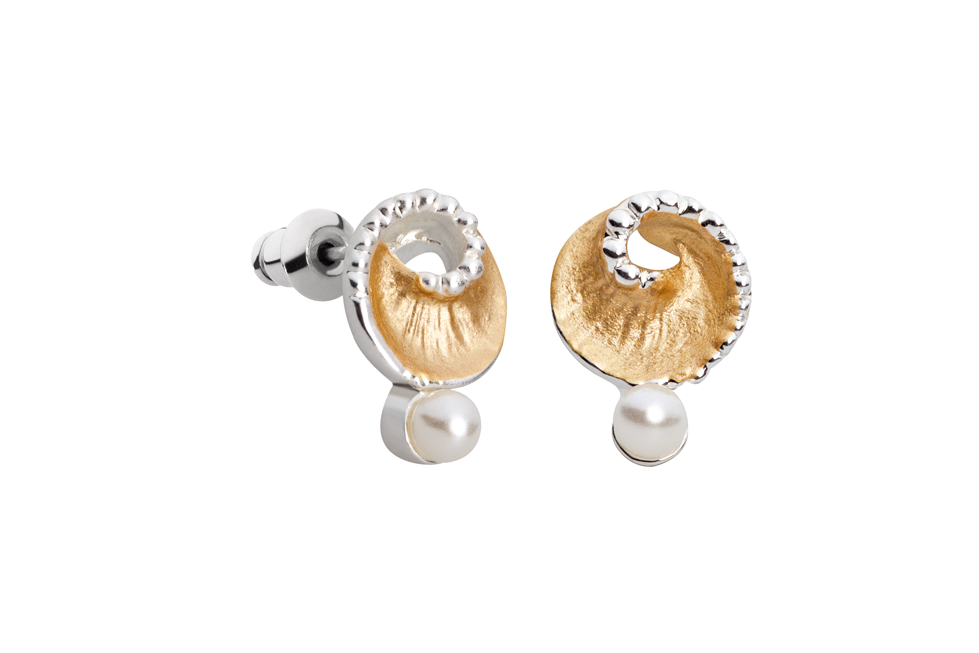 Muschelform in Gold mit Perle